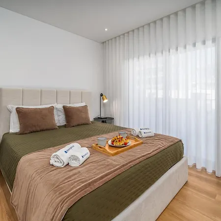 Apartment Elegant Retreat With Pool & Terrace By Hostwise Alvor
